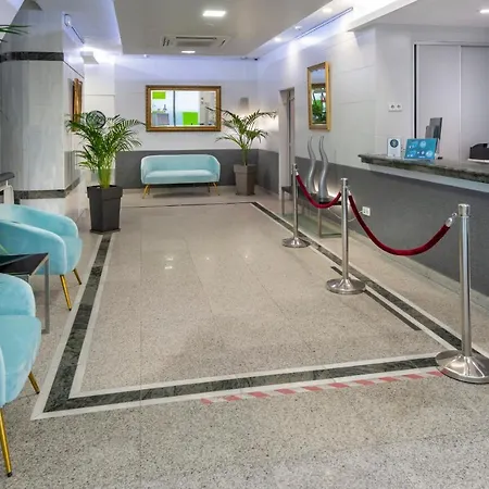 4r Casablanca Playa סאלו