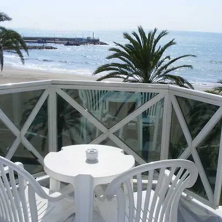 4r Casablanca Playa סאלו