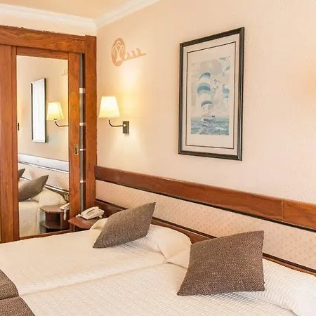 4r Casablanca Playa 4* סאלו